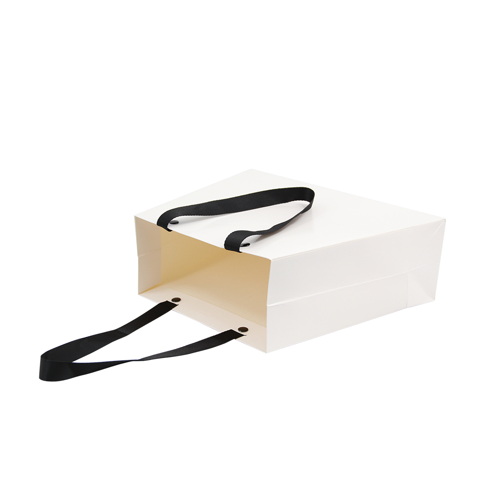 Bolsa de papel cosmético con mango de nailon plano multicolor de la serie Tang de Lipack con perforación de remaches